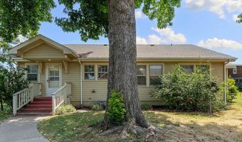 607 NW Jefferson St, Bentonville, AR 72712