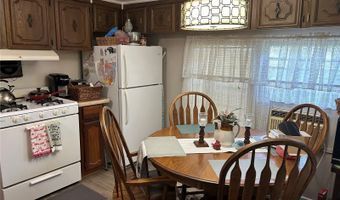 56304 HAZELNUT Rd, Astor, FL 32102