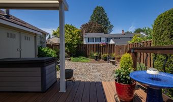 4808 SW WEMBLEY Pl, Beaverton, OR 97005