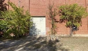 305 B St SE, Ardmore, OK 73401