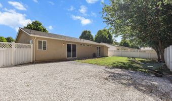 3696 Brentwood Ln, Anderson, CA 96007