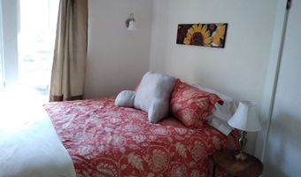 56 Wright Ave, Burlington, VT 05401