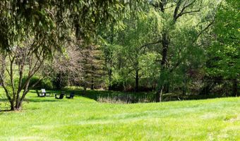 8 Twixt Rd, Cornwall, CT 06753