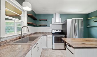 16 FORD Ave, Boonsboro, MD 21713