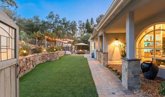 9420 Crest Dr, Spring Valley, CA 91977