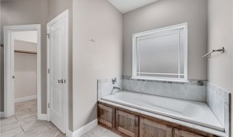2505 SW Worthington Ave, Bentonville, AR 72713