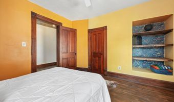 107 W High St, Ashley, OH 43003