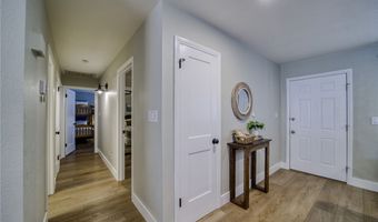 808 Park Crest Dr, Bullhead City, AZ 86429