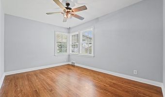 1042 Kingsway St, Alliance, OH 44601