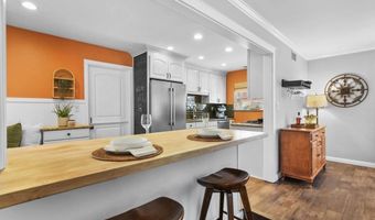 4331 Helix Canyon Dr, La Mesa, CA 91941