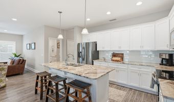 72 13th St, Apalachicola, FL 32320