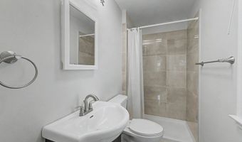 1704 S Highland Ave, Arlington Heights, IL 60005