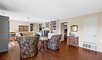 729 HCR 2224 E, Aquilla, TX 76622