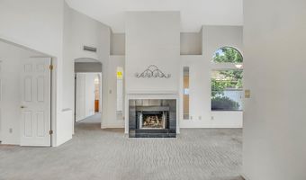 238 S LAKEVIEW Blvd, Chandler, AZ 85225