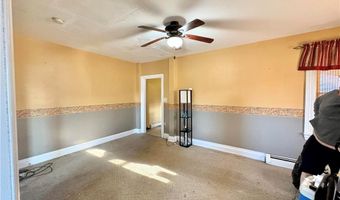 122 W Front St, Alburtis, PA 18011