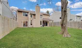 805 Crossbridge Ct, Avon, IN 46123