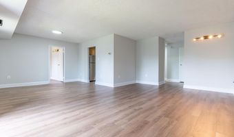 200 N PICKETT St 311, Alexandria, VA 22304