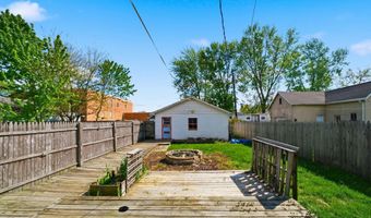 325 W 5th St, Auburn, IN 46706