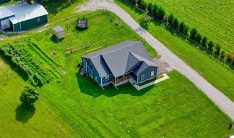 324 T Barnett Rd, Auburn, KY 42206