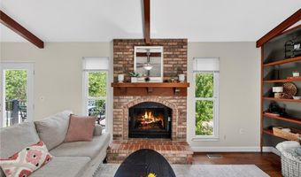 416 Harvest Hill Ct, Ballwin, MO 63021