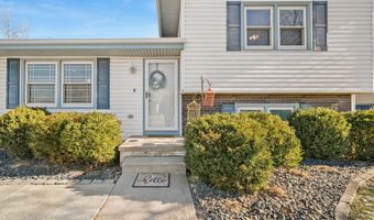 305 19th Ave SW, Altoona, IA 50009