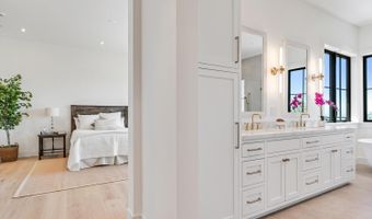 3855 Royal Manor Pl, Santa Rosa, CA 95404