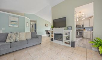 2515 E Primrose Ln, Altamont, IL 62411