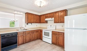 44049 FERNCLIFF Ter, Ashburn, VA 20147