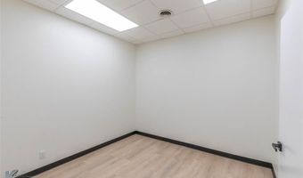 317 N Willis St Suite 4, Abilene, TX 79603