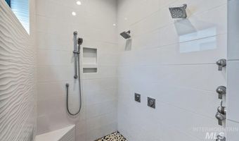 3492 E Heartleaf Dr, Boise, ID 83716
