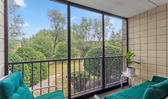 650 E Greenwich Ave 2-103, West Warwick, RI 02893