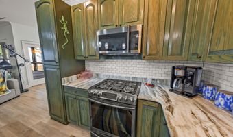 452 Indian Bluff Dr, Arapahoe, NC 28510