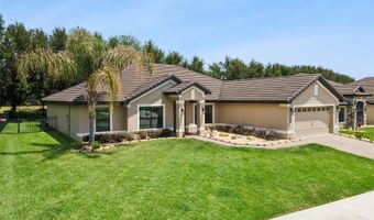 447 LAKE VISTA Dr, Auburndale, FL 33823