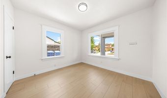 2922 W 73rd St, Los Angeles, CA 90043