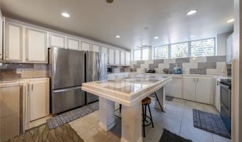 1057 Maluna St, Honolulu, HI 96818