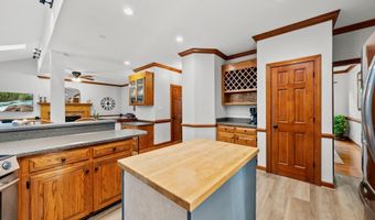 1030 W Sterlington Pl, Apex, NC 27502