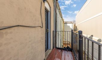 1033 5TH St NE A, Washington, DC 20002