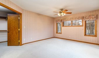 2116 Ironwood Ct, Ames, IA 50014