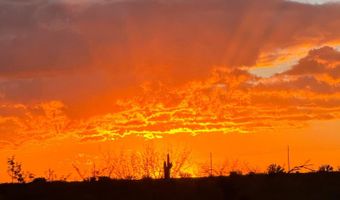 42832 La Posa Rd, Bouse, AZ 85325