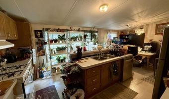 650 Clairmont Dr, Altoona, PA 16601