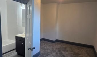 1535 E 13th St, Des Moines, IA 50316