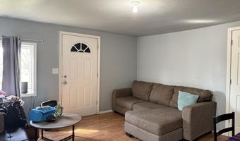 134 W Lee St, Aurora, MO 65605