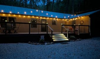 2052 Granny Squirrel Dr, Andrews, NC 28901