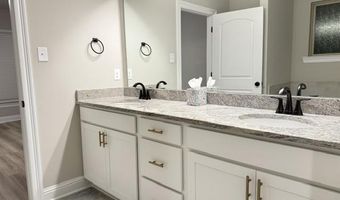 822 Palmetto Point Dr, Baton Rouge, LA 70820