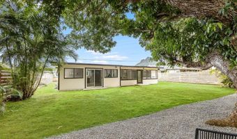 1226 Ulupuni St, Kailua, HI 96734