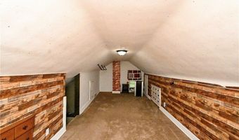 57 Carlton Dr, Akron, OH 44312