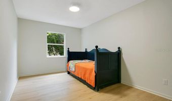 5867 COVE Dr, Belle Isle, FL 32812