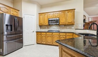 6316 Fall River Dr, The Colony, TX 75056