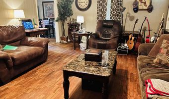 916 N Hickory St, Bald Knob, AR 72010