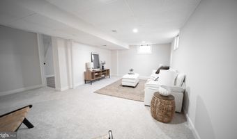 4306 MAPLE Pl, Beltsville, MD 20705